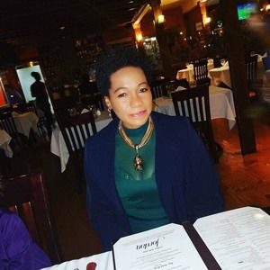 Meet your Posher, Angella